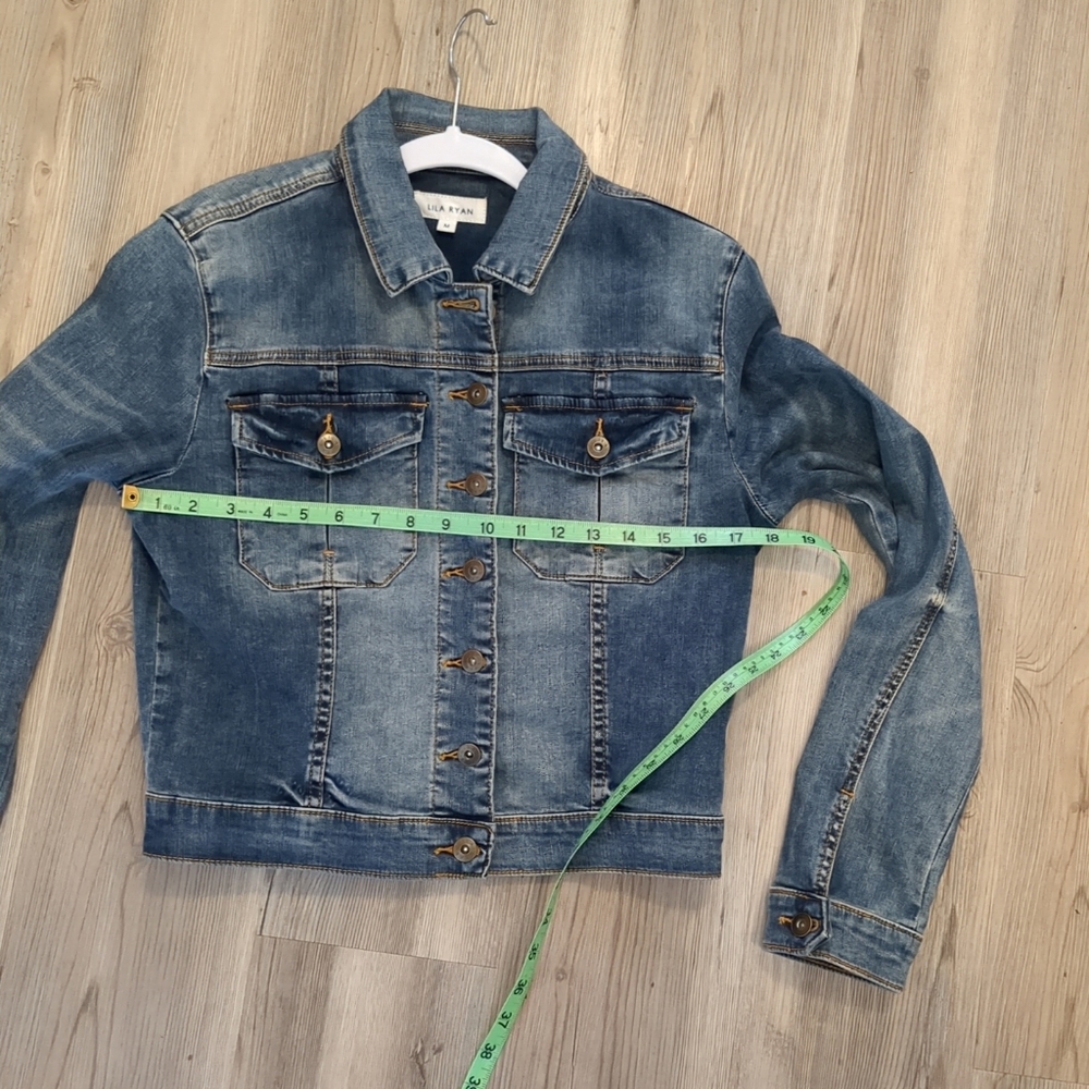 ‼️SALE LILA RYAN DENIM JEAN JACKET SIZE M BUTTON POCKETS EUC - Picture 5 of 12